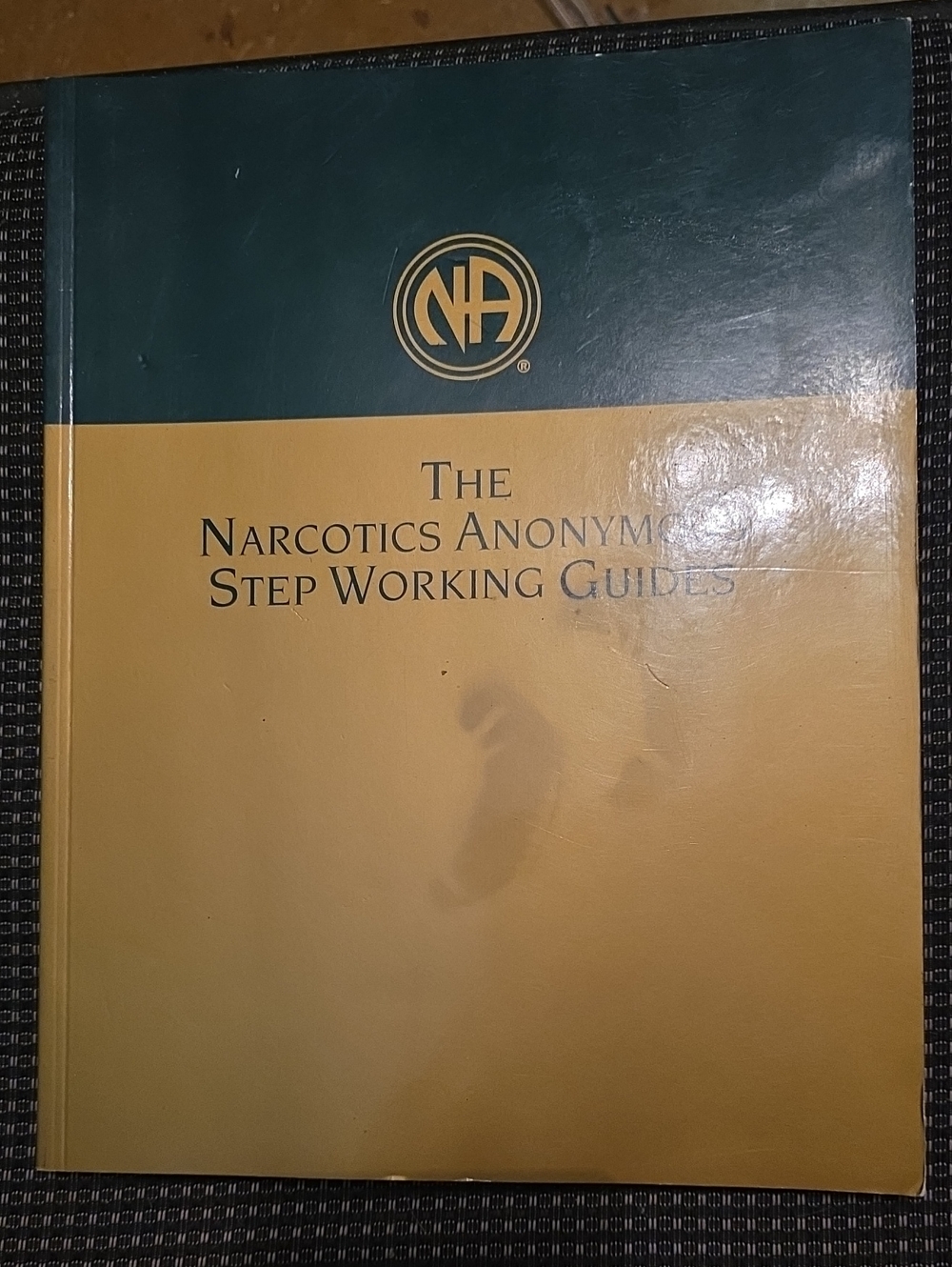 The Narcotics Anonymous Step Working Guides - Yellow & Teal Paperback